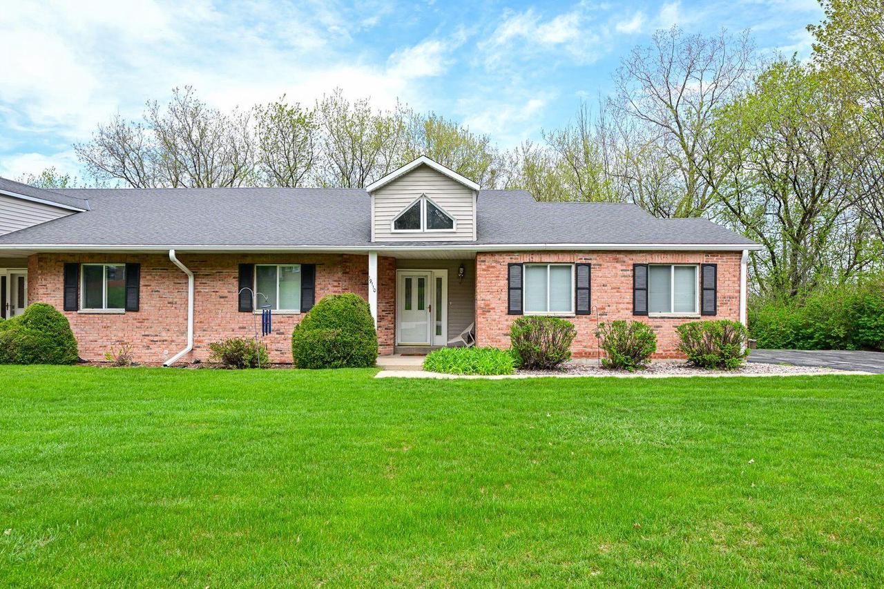 19110 Emerald DRIVE 19120