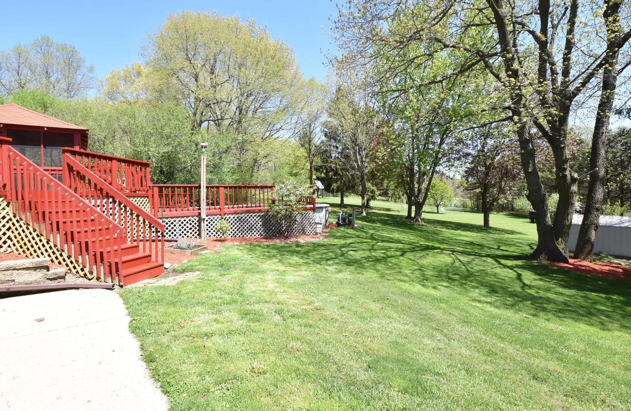 W251S4500 Oakview DRIVE