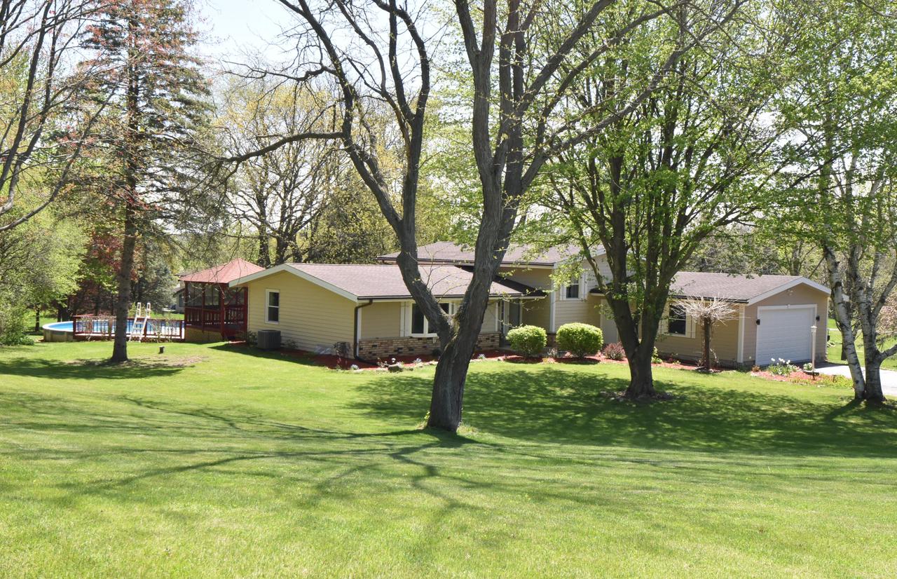 W251S4500 Oakview DRIVE