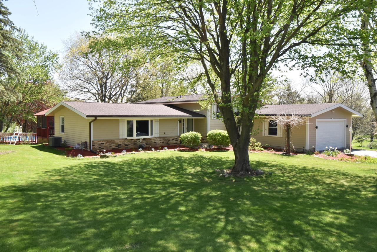 W251S4500 Oakview DRIVE