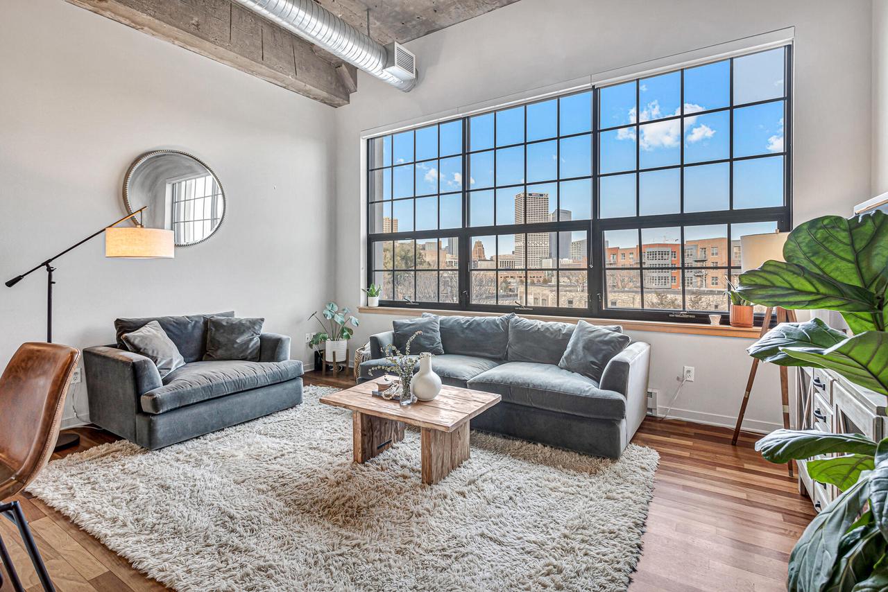 311 East Erie STREET 324