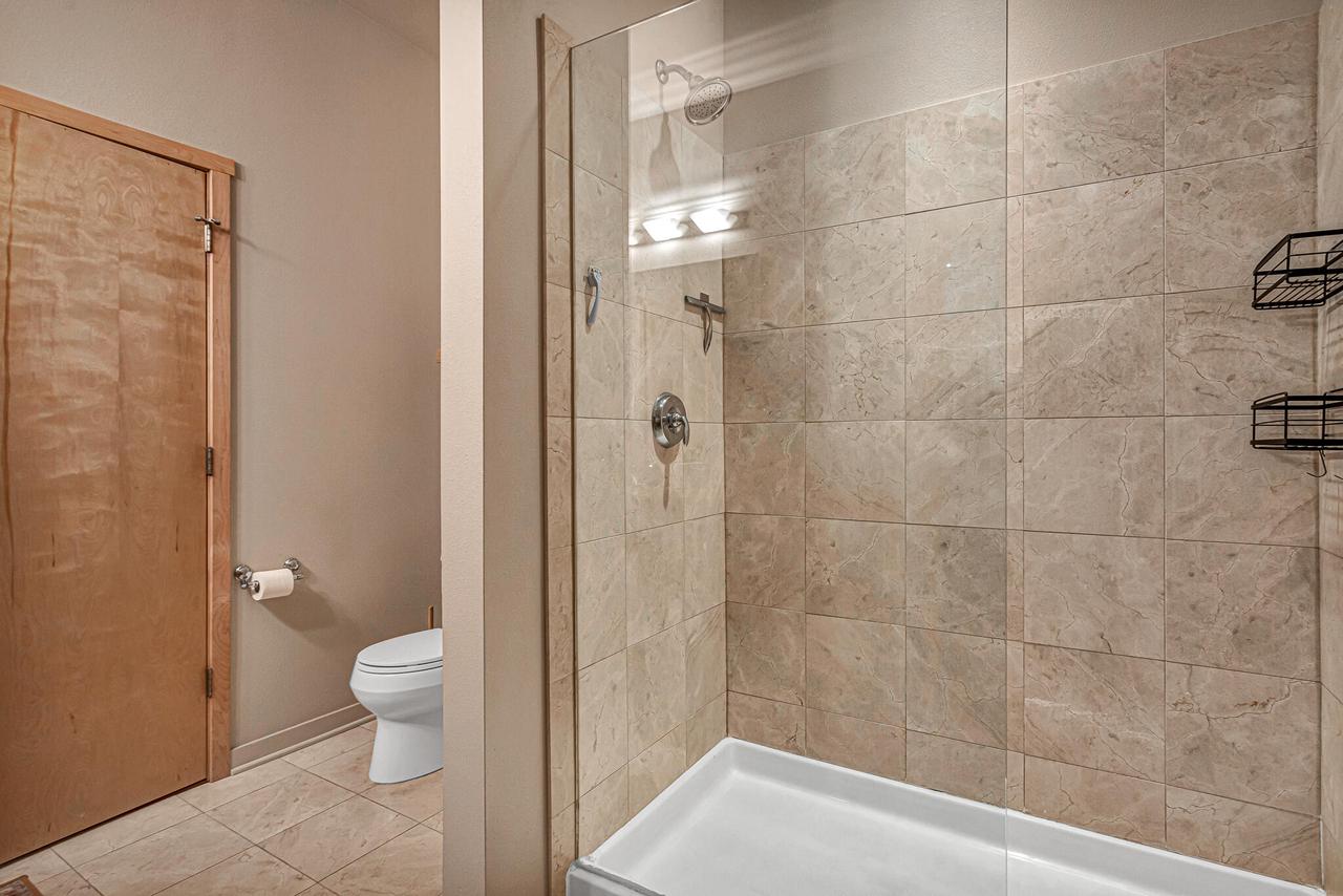 311 East Erie STREET 324