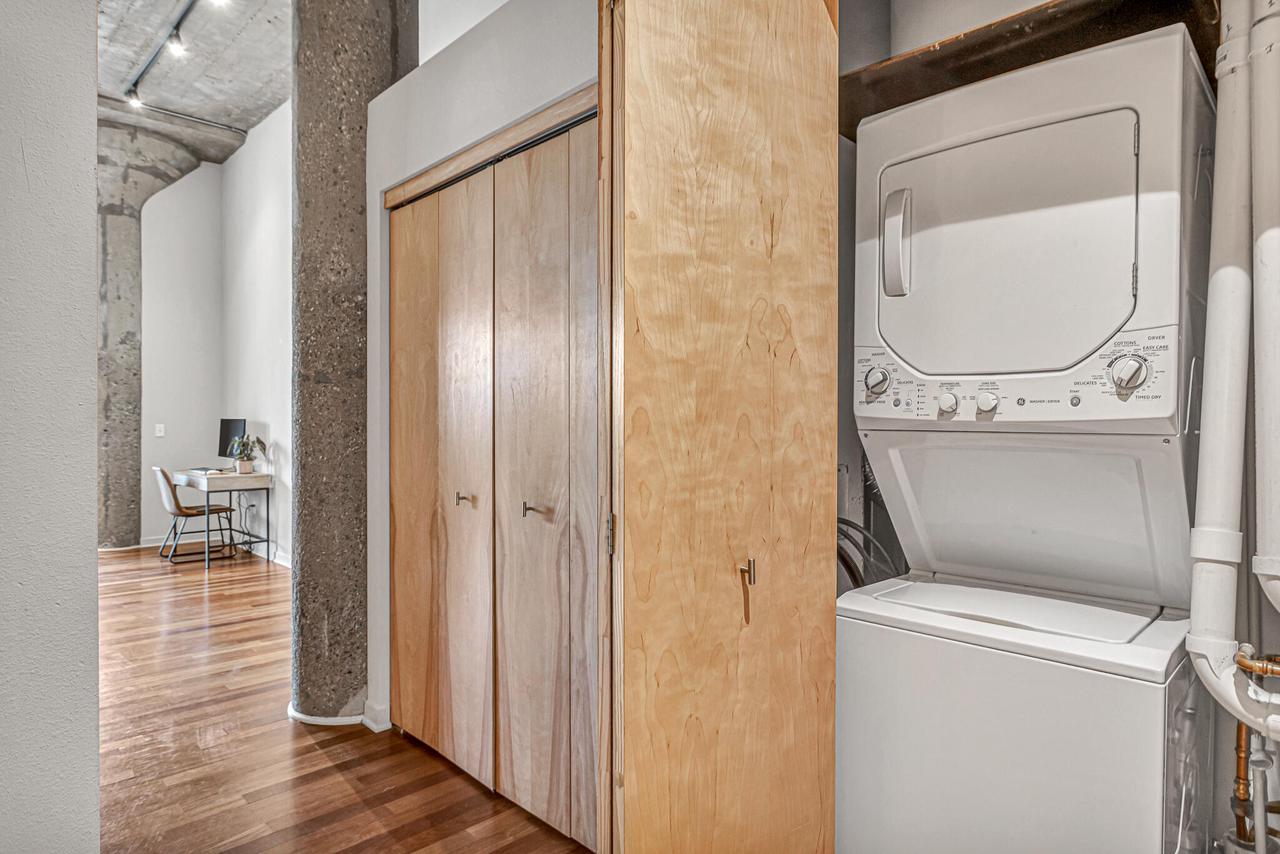 311 East Erie STREET 324