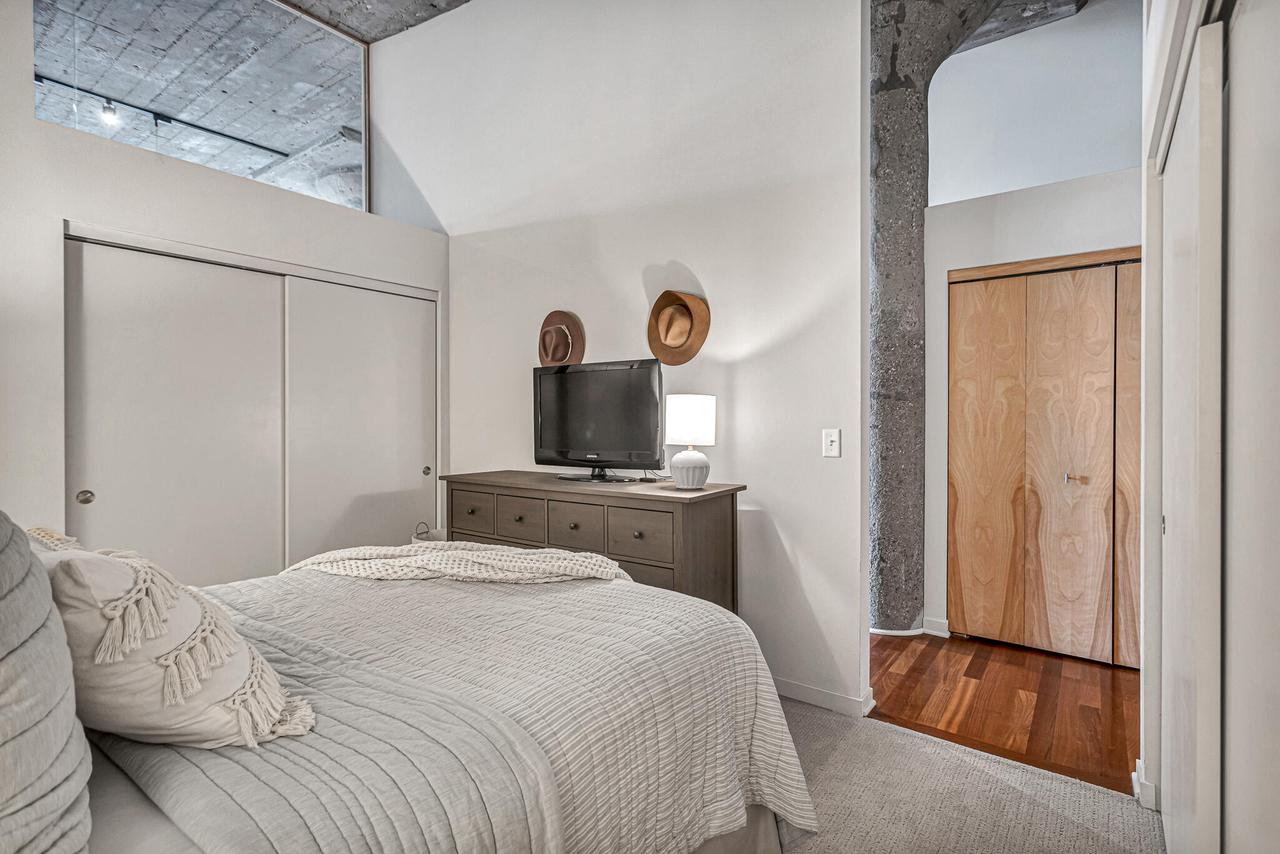 311 East Erie STREET 324