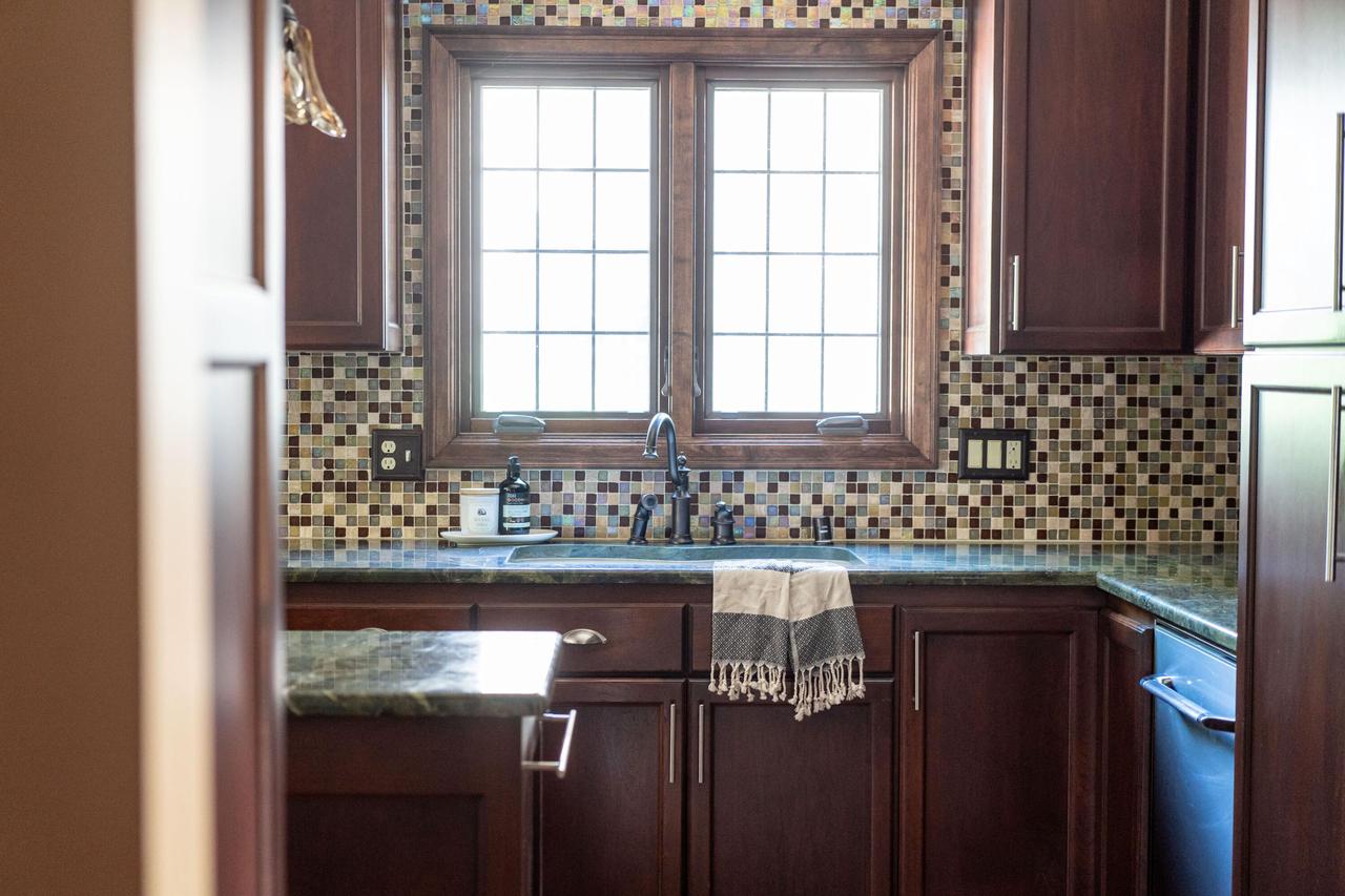 2413 North 86th STREET