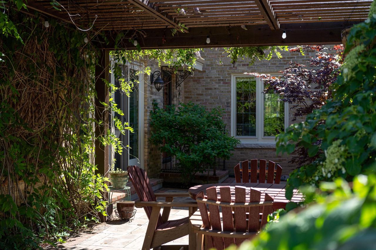 2413 North 86th STREET