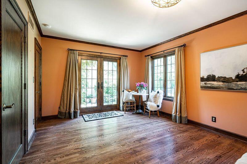 2413 North 86th STREET