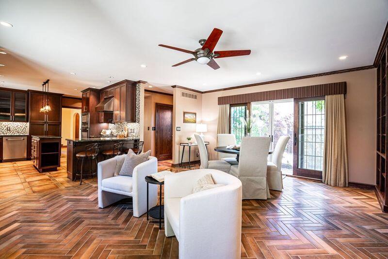 2413 North 86th STREET