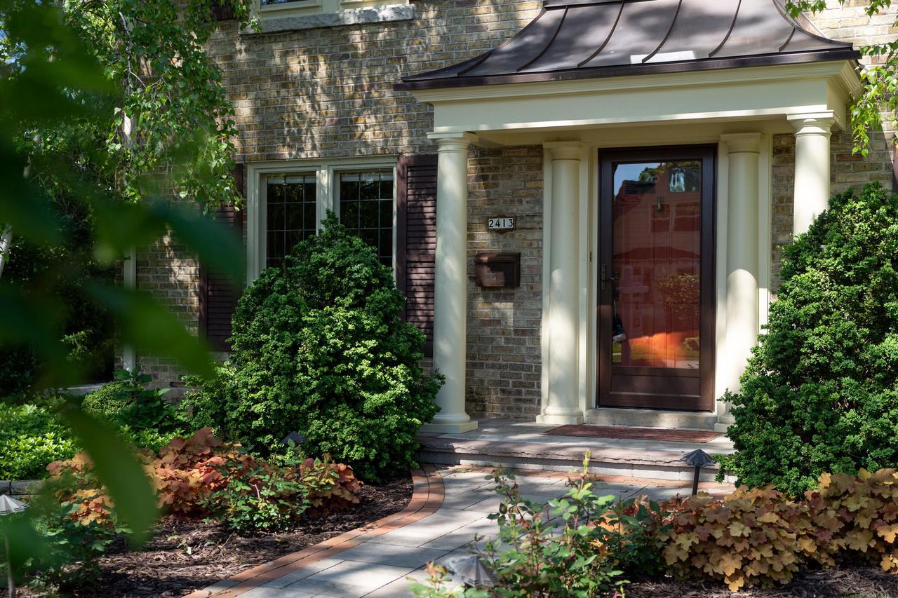 2413 North 86th STREET