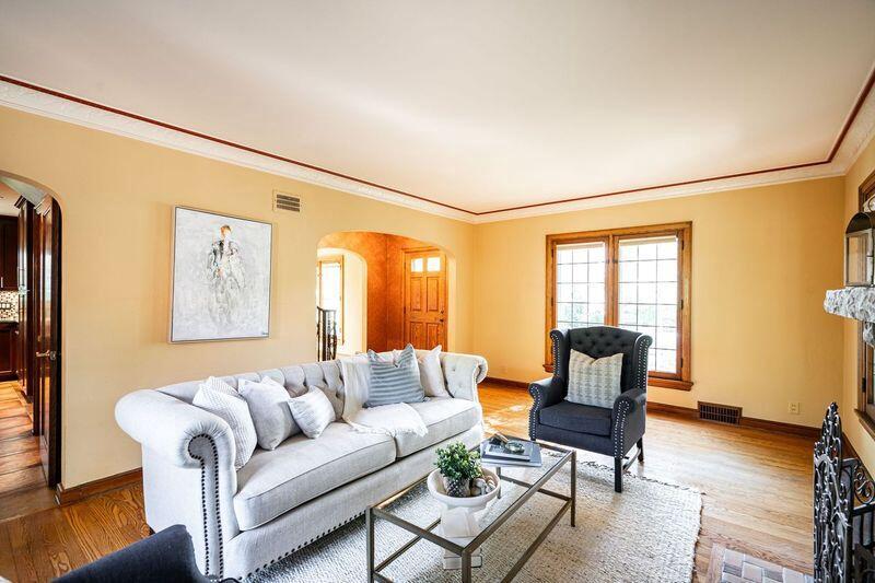 2413 North 86th STREET