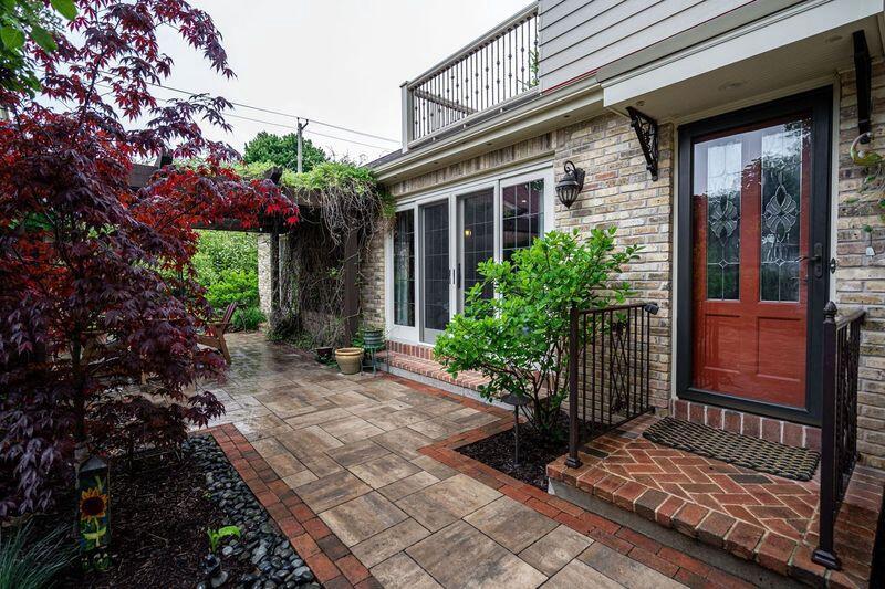 2413 North 86th STREET