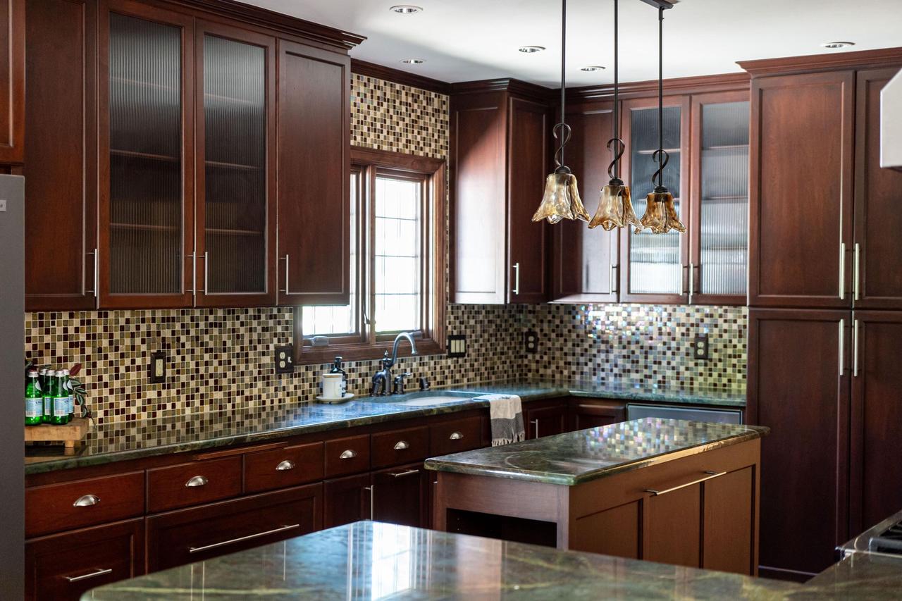 2413 North 86th STREET