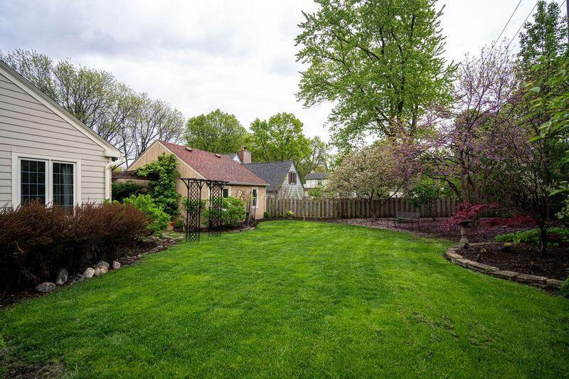 2413 North 86th STREET