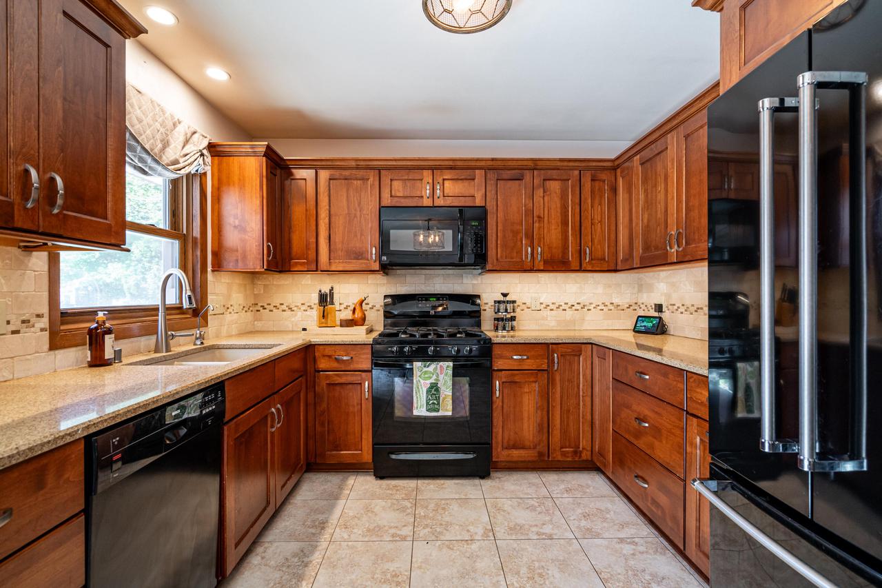 N70W23801 Prides ROAD