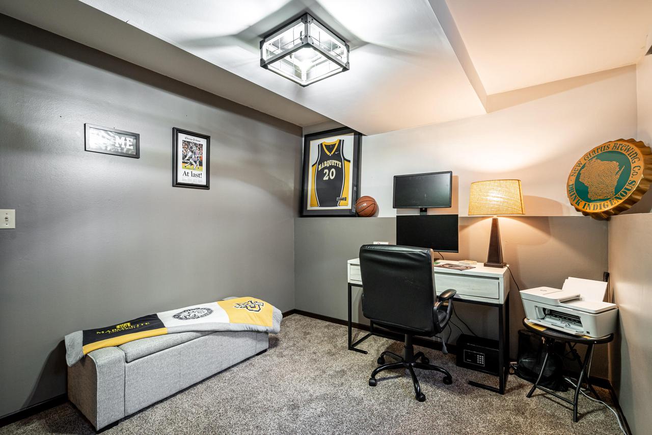 N70W23801 Prides ROAD