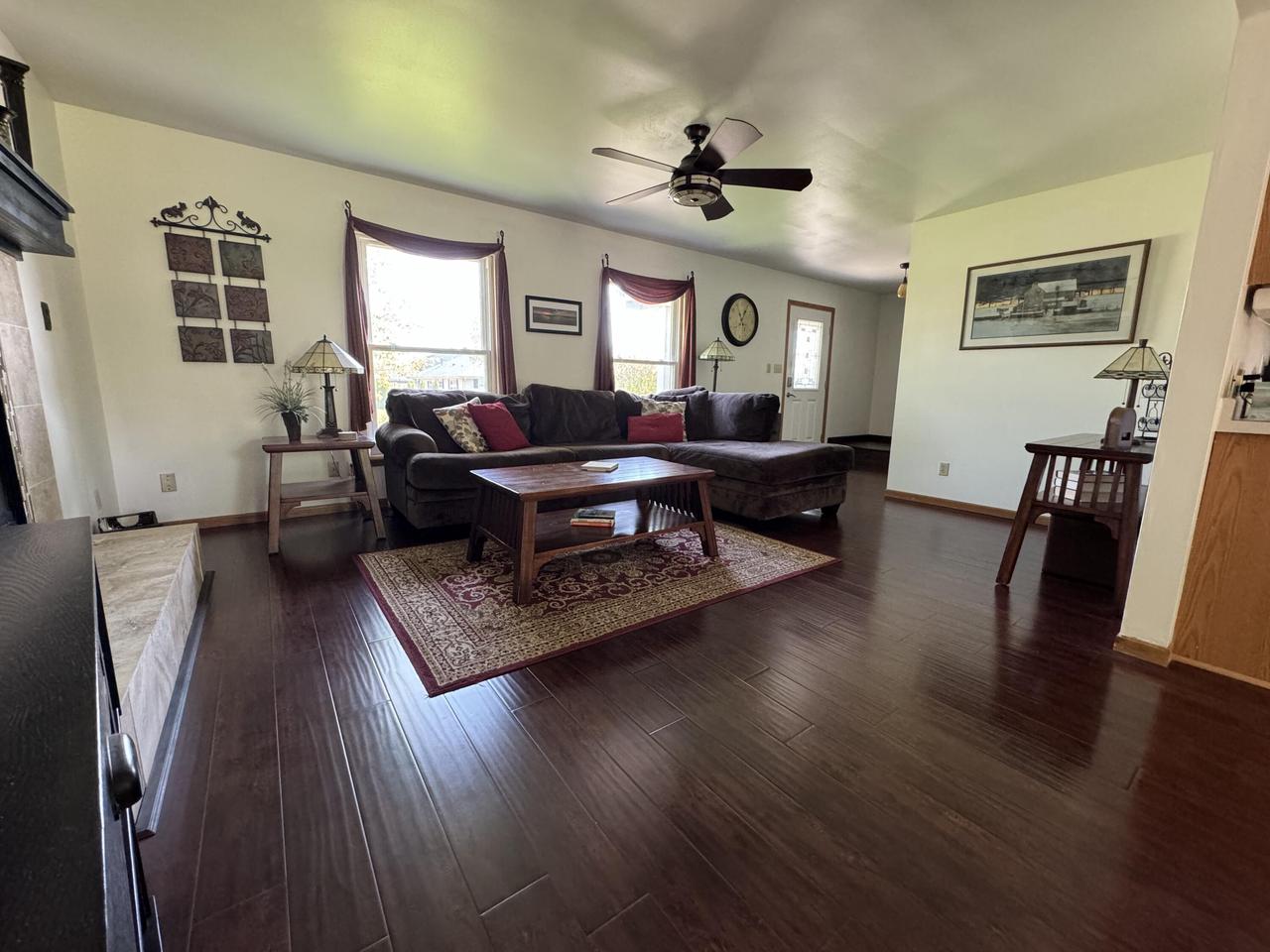 8575 South Golden Fields DRIVE