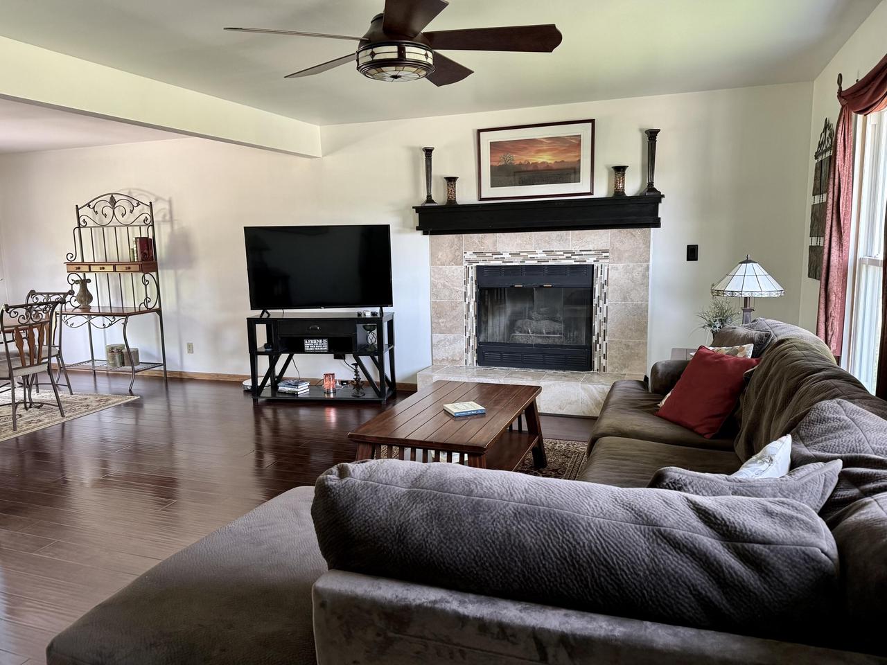 8575 South Golden Fields DRIVE