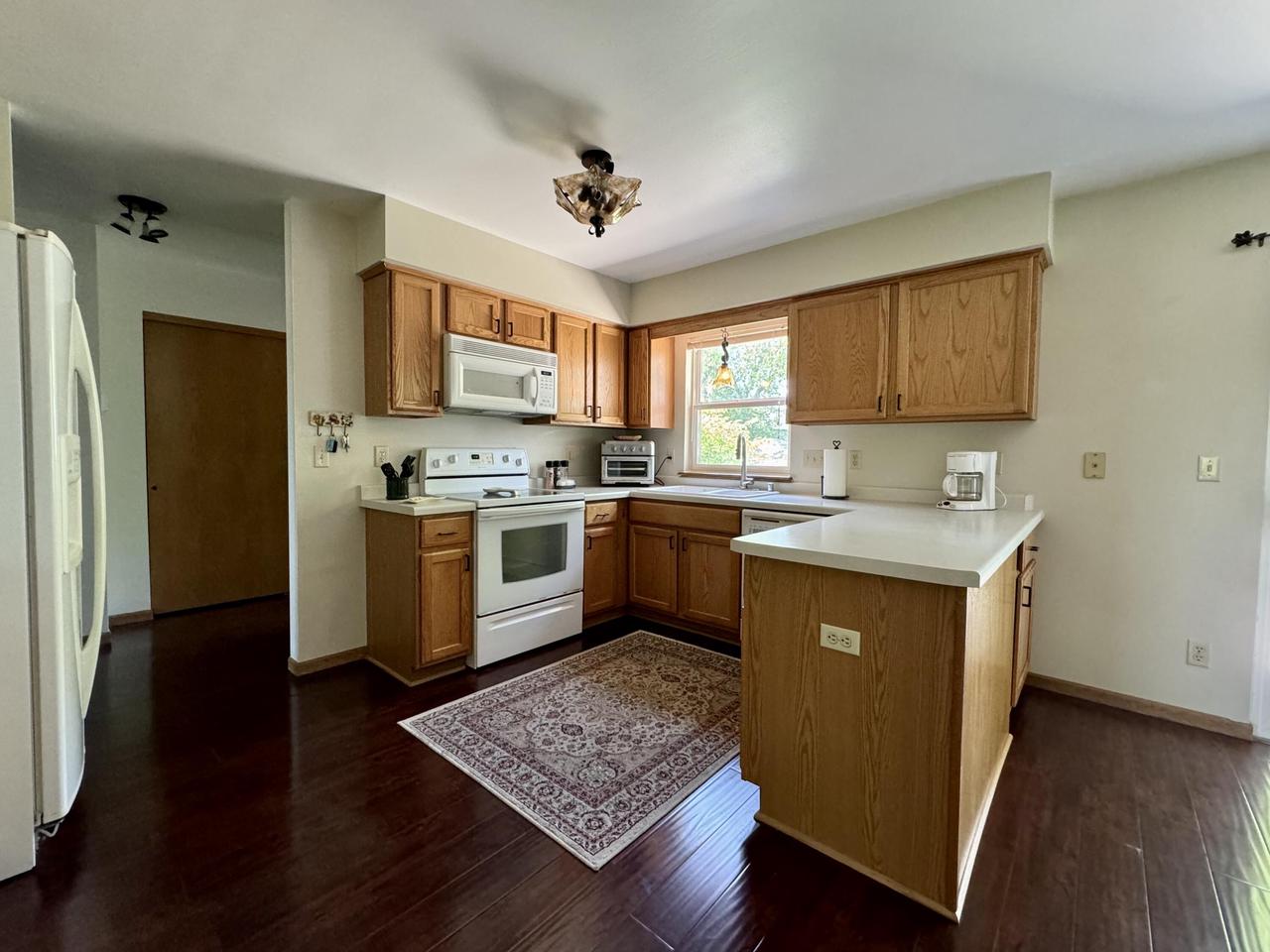 8575 South Golden Fields DRIVE