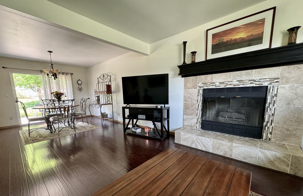 8575 South Golden Fields DRIVE