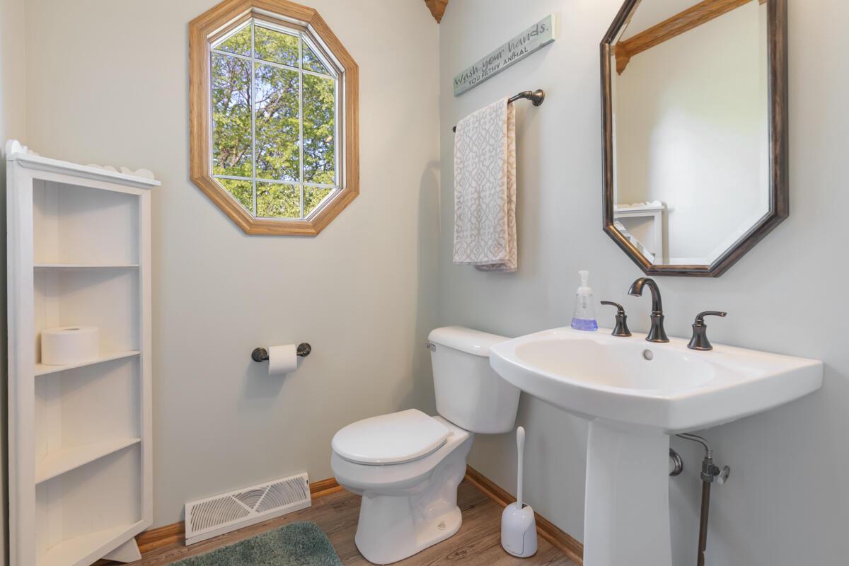 W199S8618 Woods ROAD