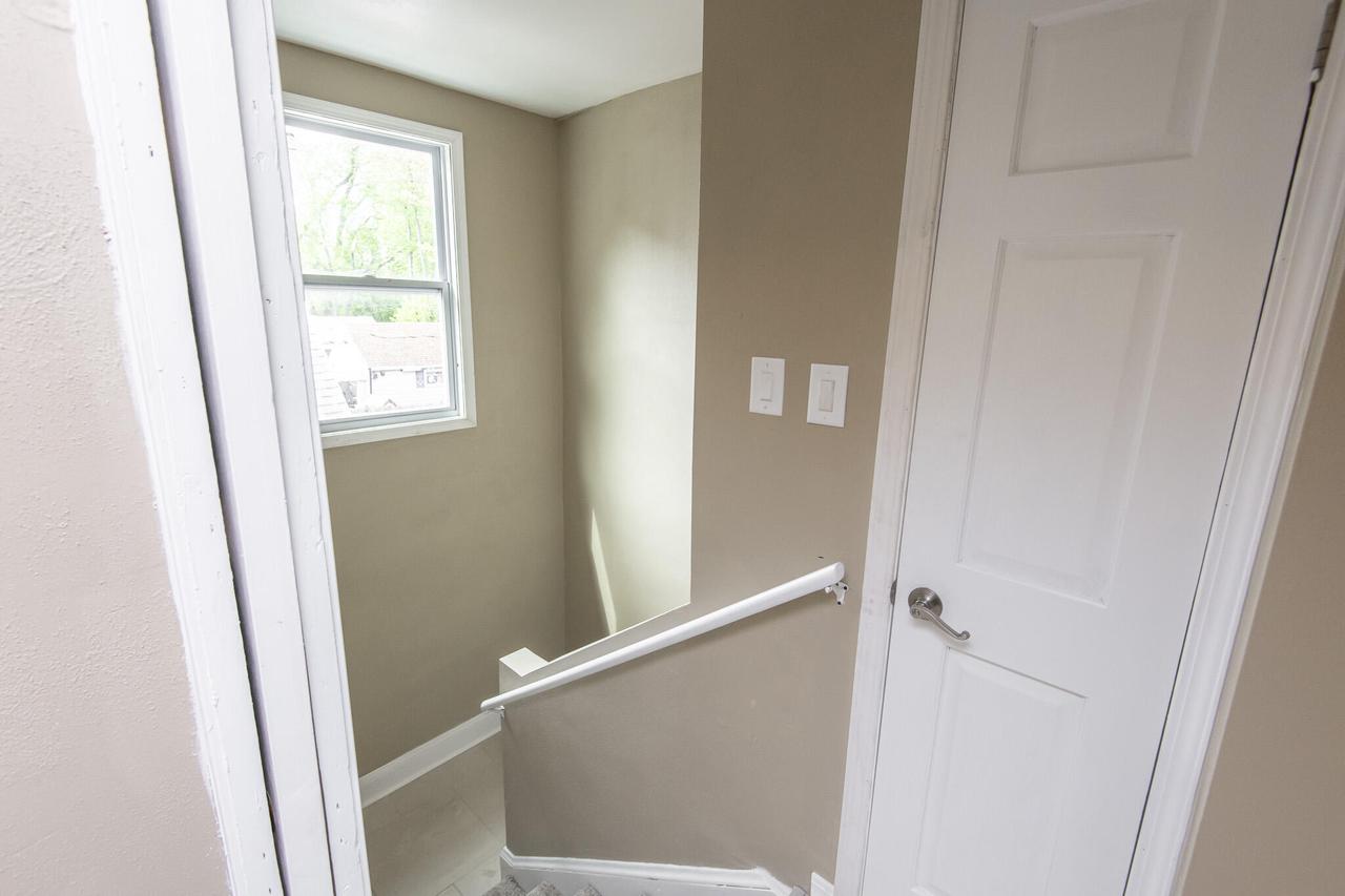 4653 North 54th STREET