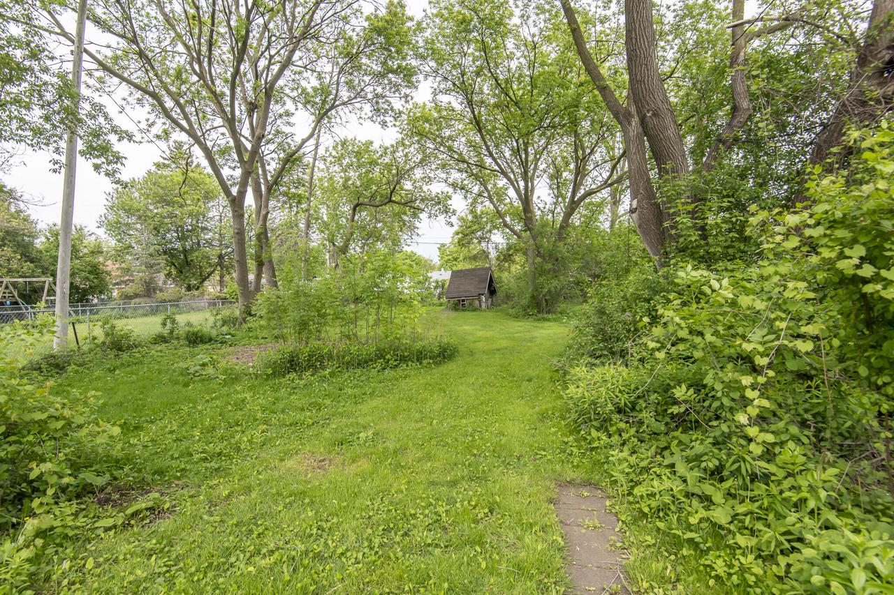 4653 North 54th STREET