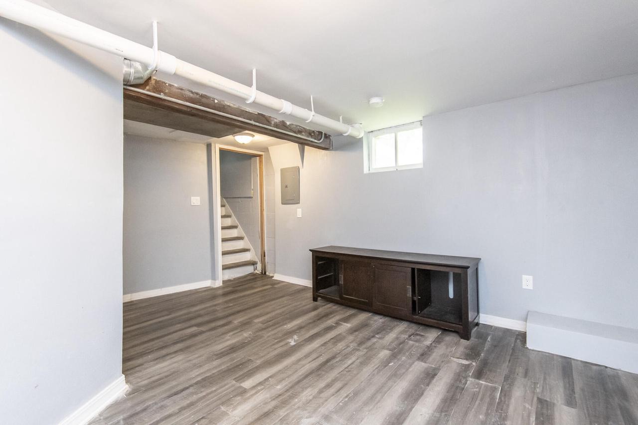 4653 North 54th STREET