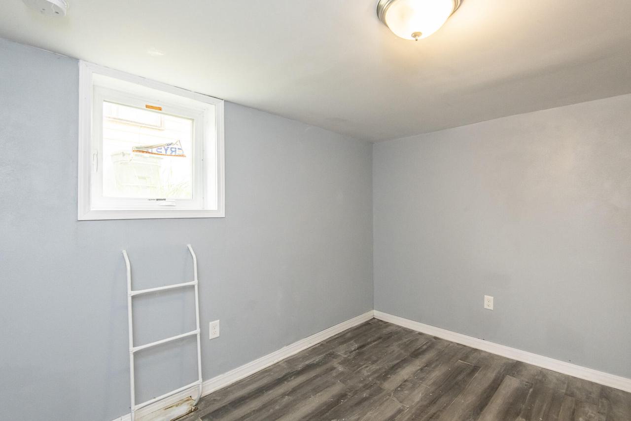 4653 North 54th STREET