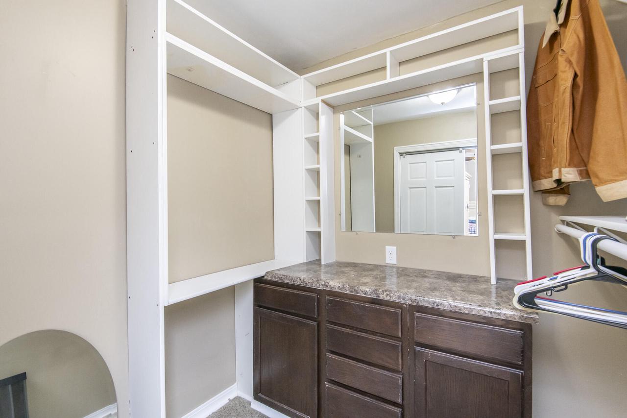 4653 North 54th STREET