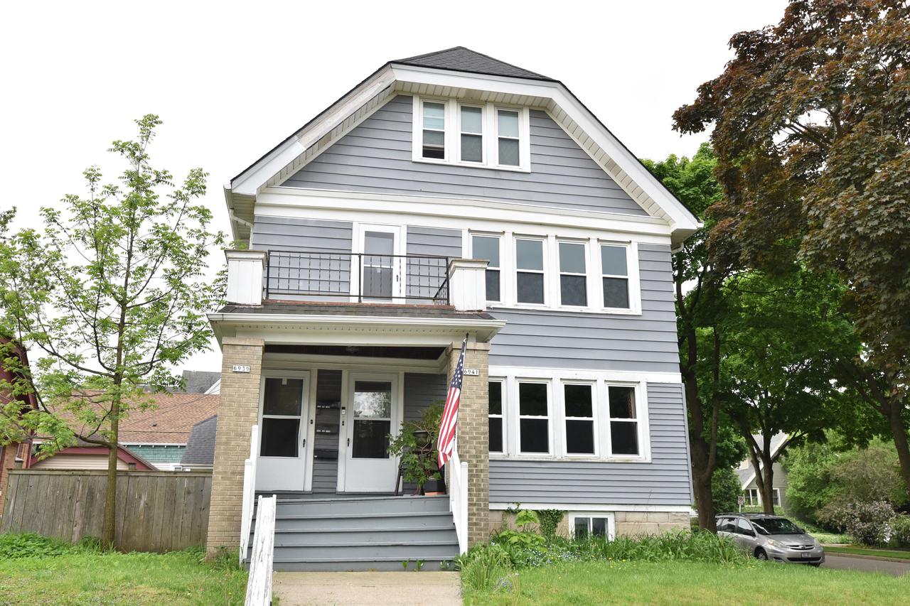 6939 Milwaukee AVENUE 6941