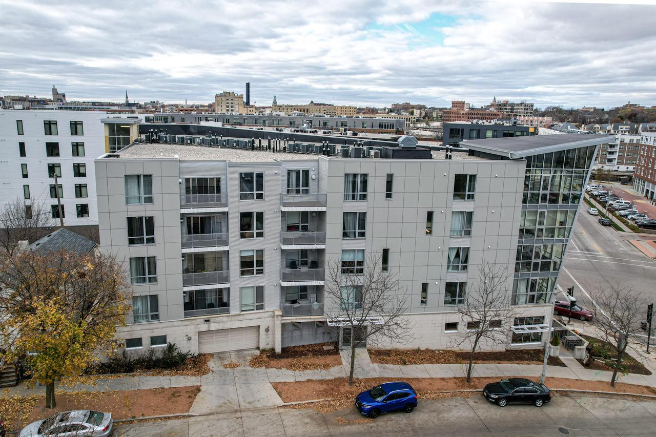 1541 North Jefferson STREET 307