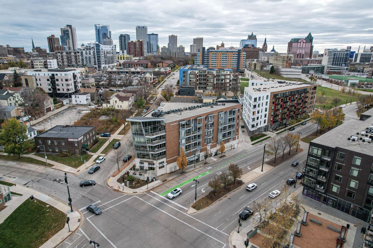 1541 North Jefferson STREET 307