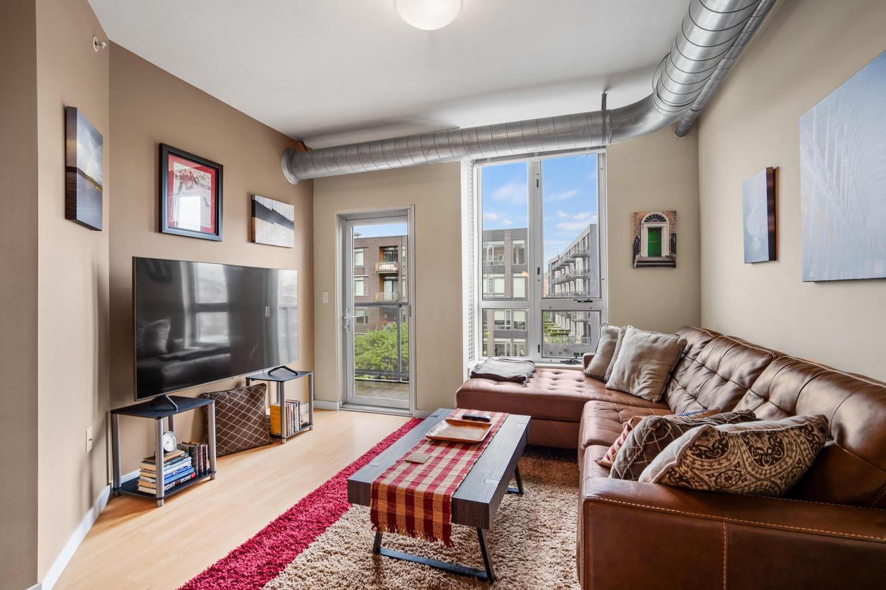 1541 North Jefferson STREET 307