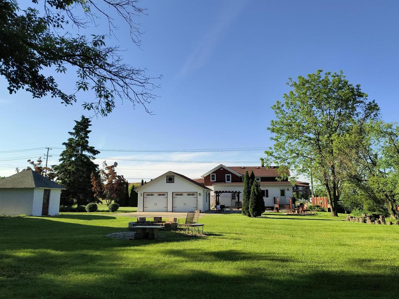 15735 West Lisbon ROAD 15815