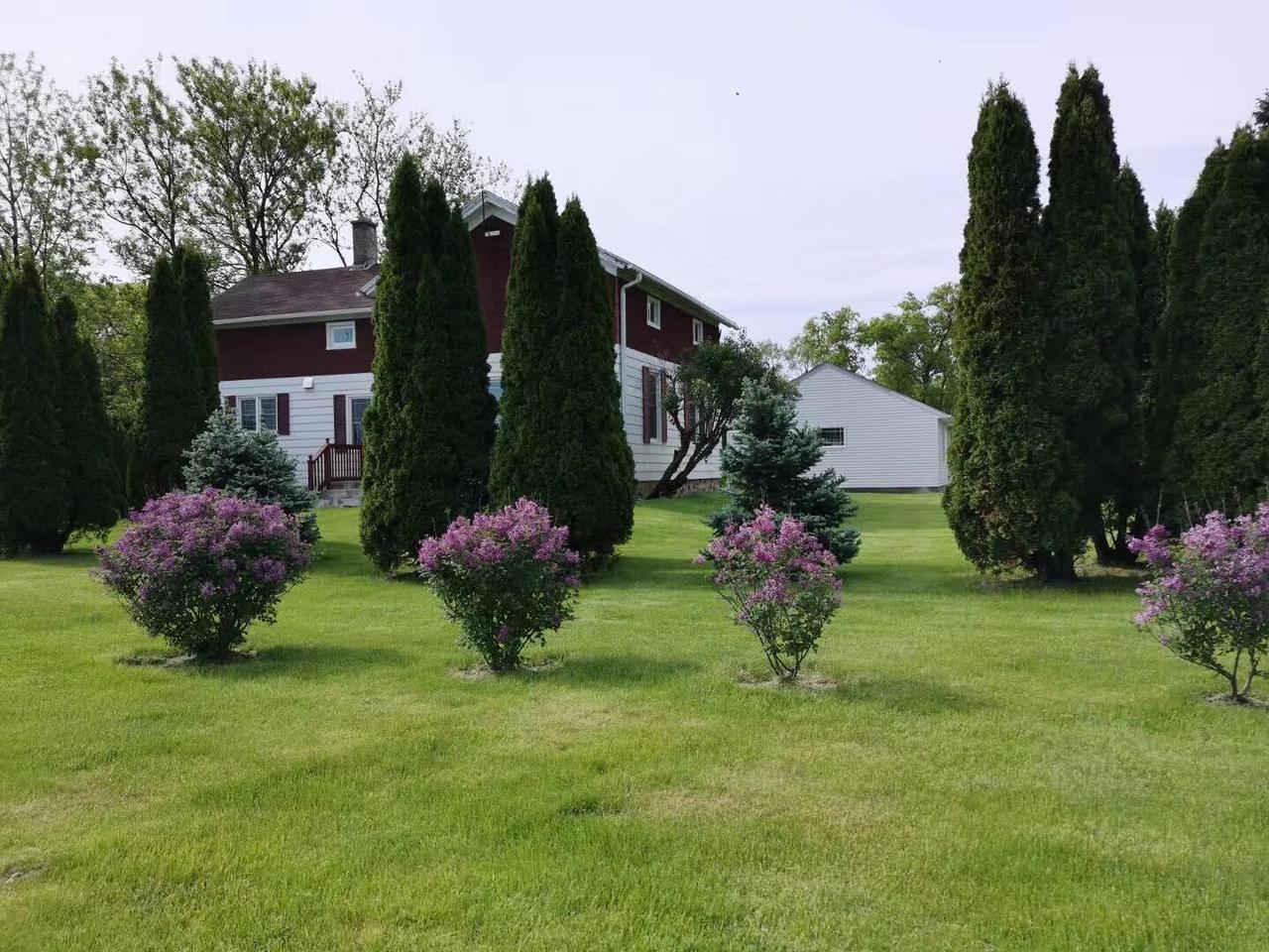 15735 West Lisbon ROAD 15815