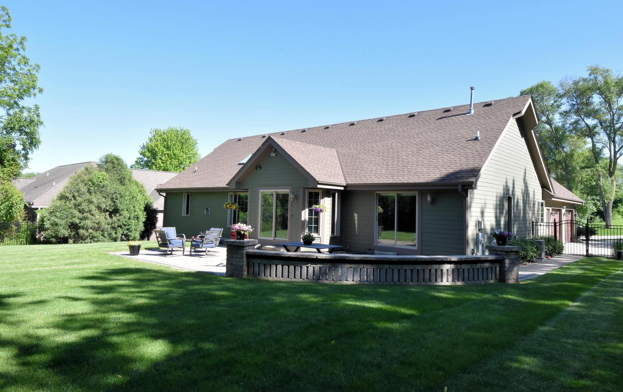 S68W19036 Lembezeder DRIVE