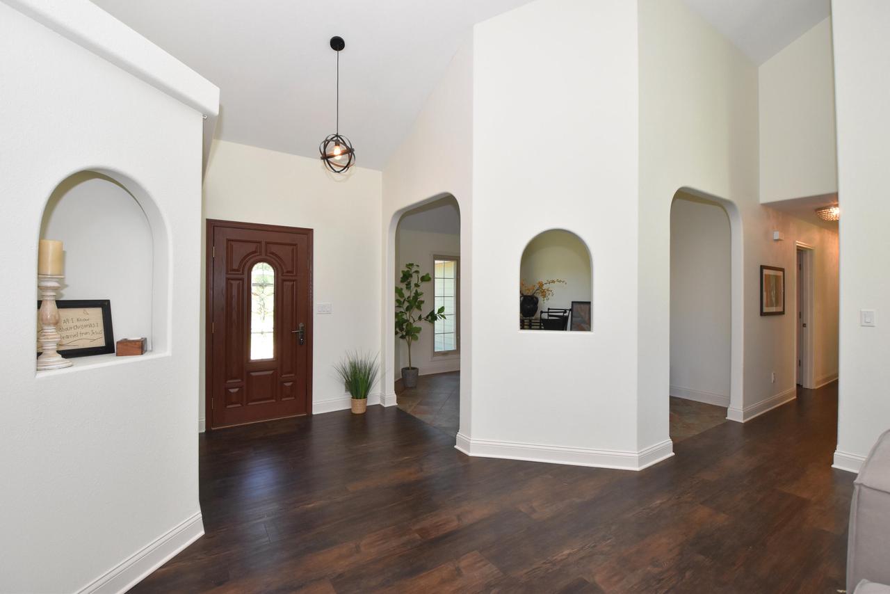 S68W19036 Lembezeder DRIVE