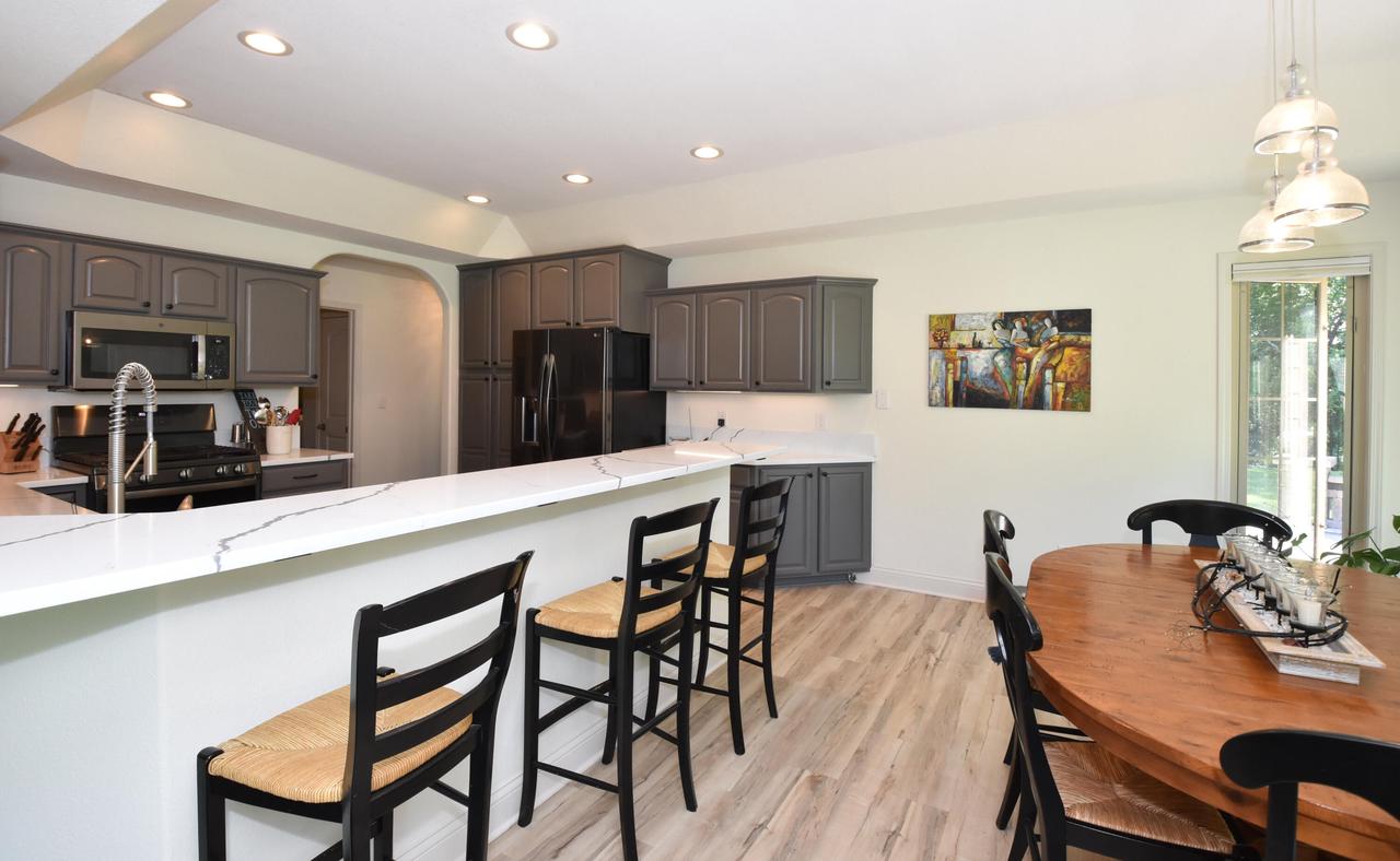 S68W19036 Lembezeder DRIVE