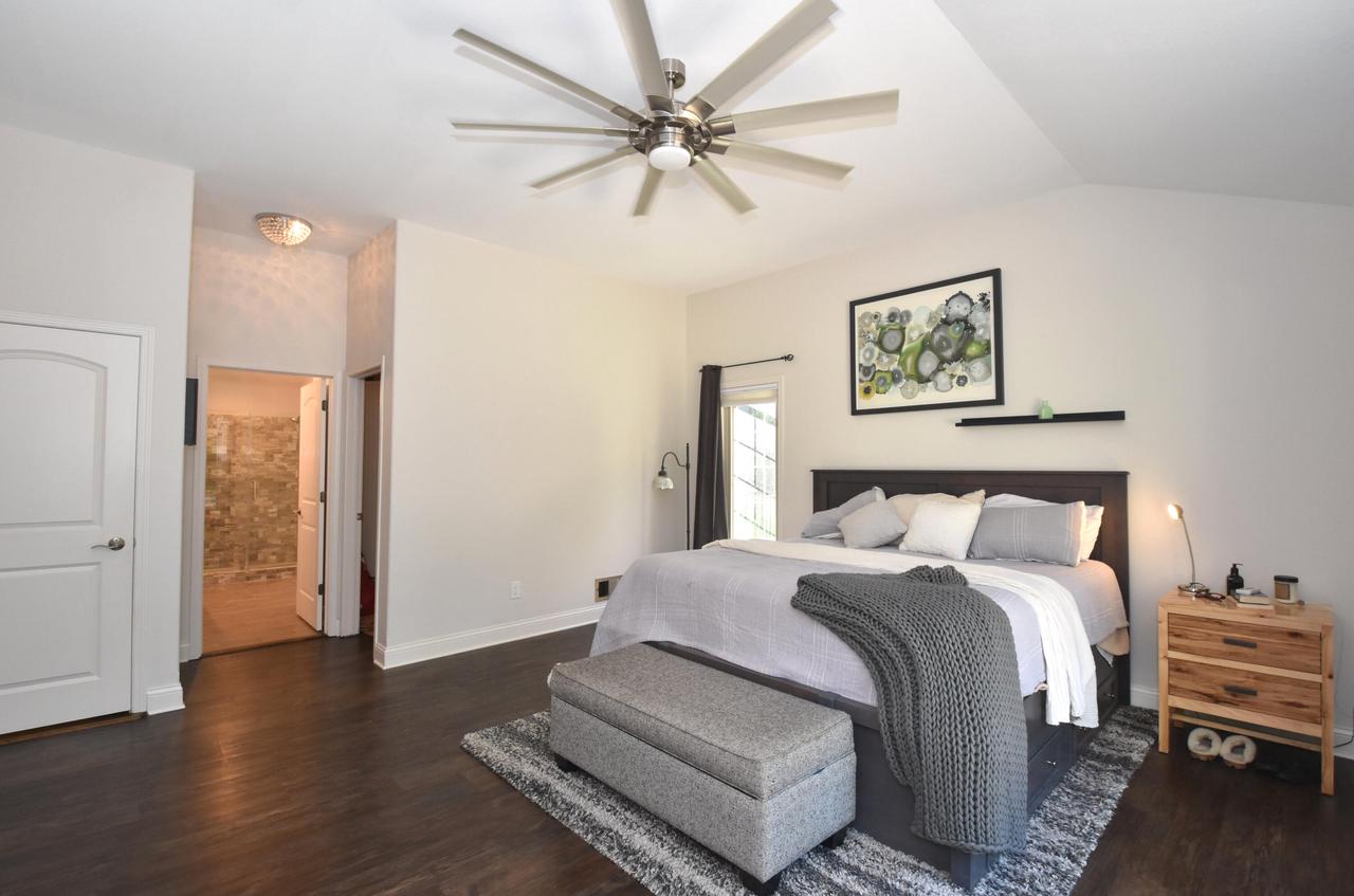 S68W19036 Lembezeder DRIVE