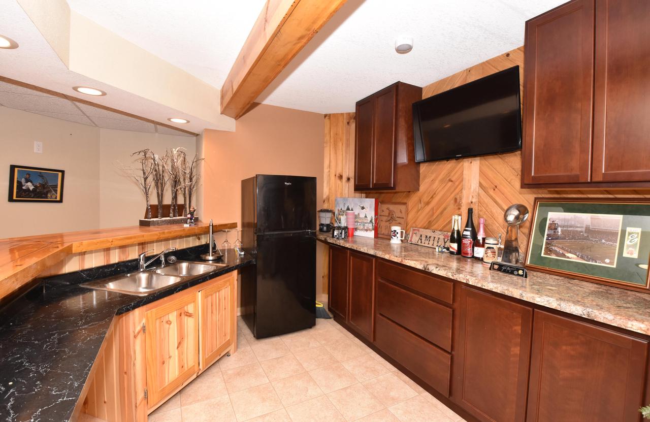 S68W19036 Lembezeder DRIVE