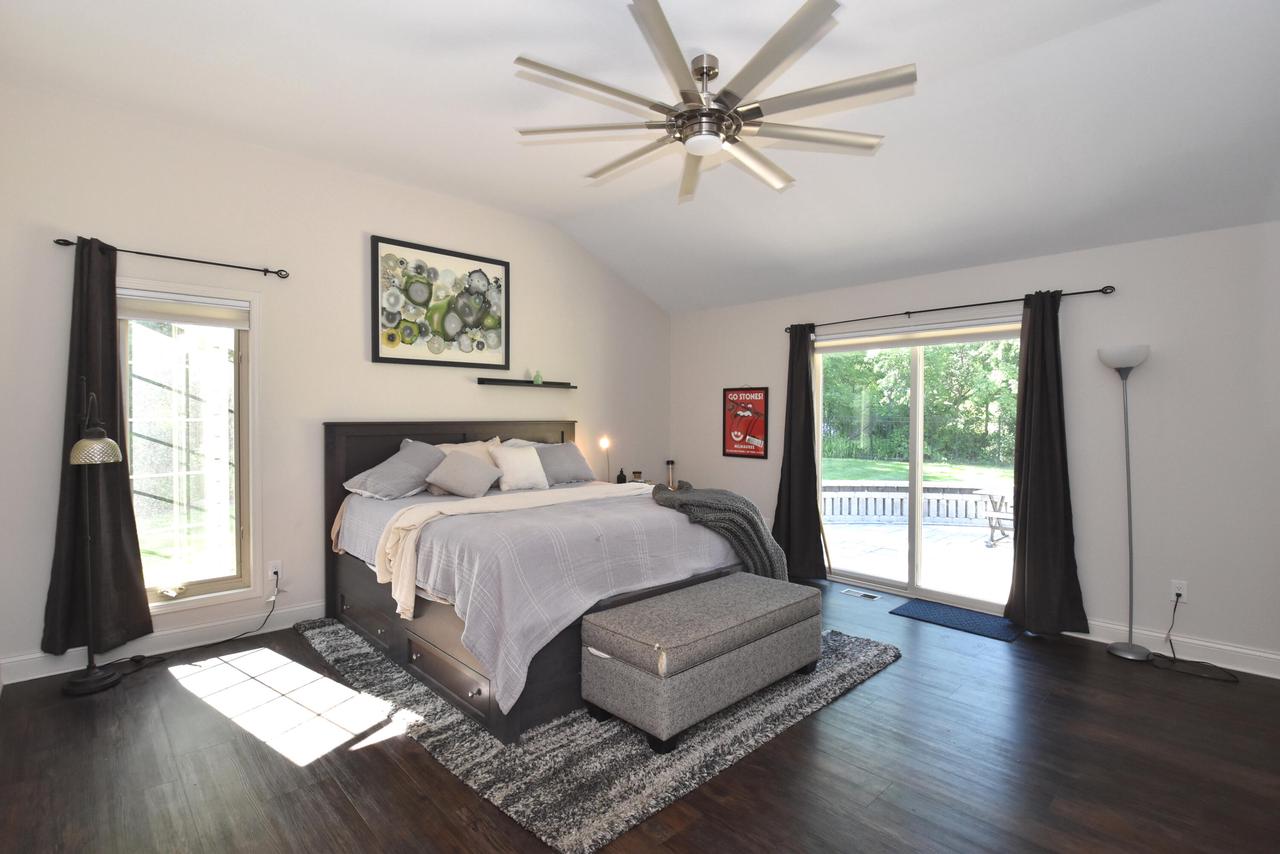 S68W19036 Lembezeder DRIVE