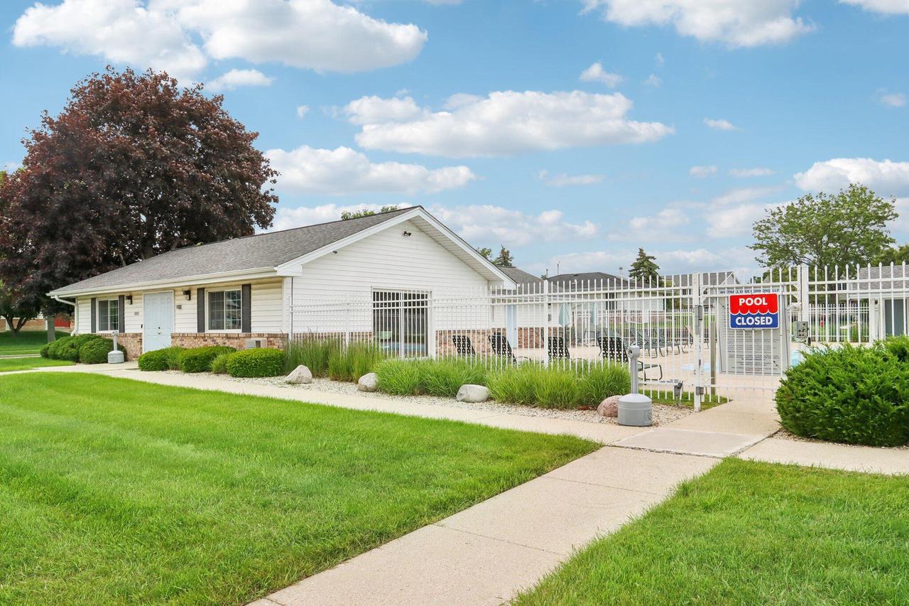 10340 West Whitnall Edge DRIVE 101