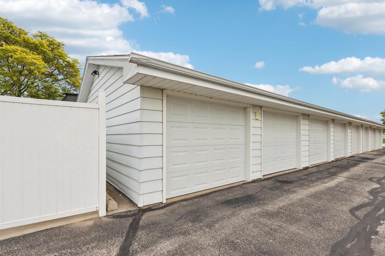 10340 West Whitnall Edge DRIVE 101