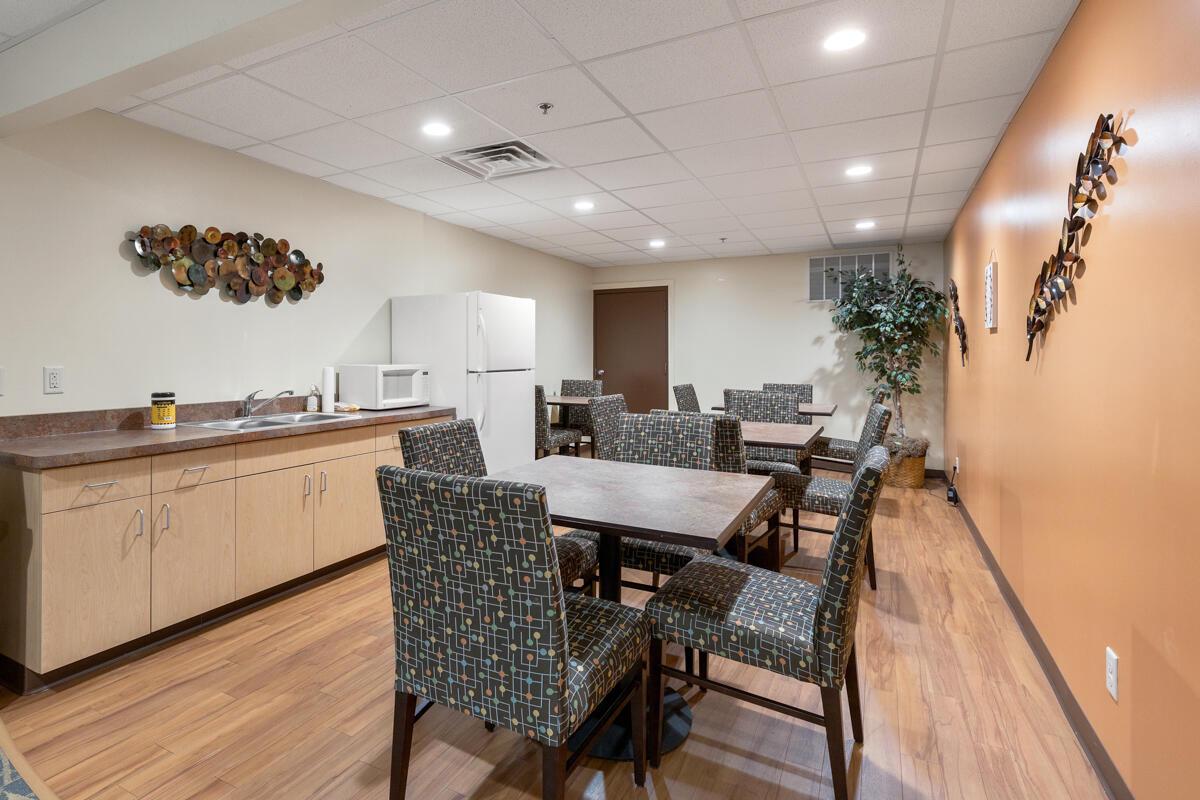 5200 South Tuckaway BOULEVARD 167