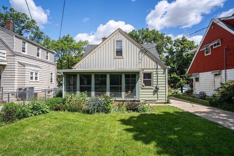 9635 West Grant STREET