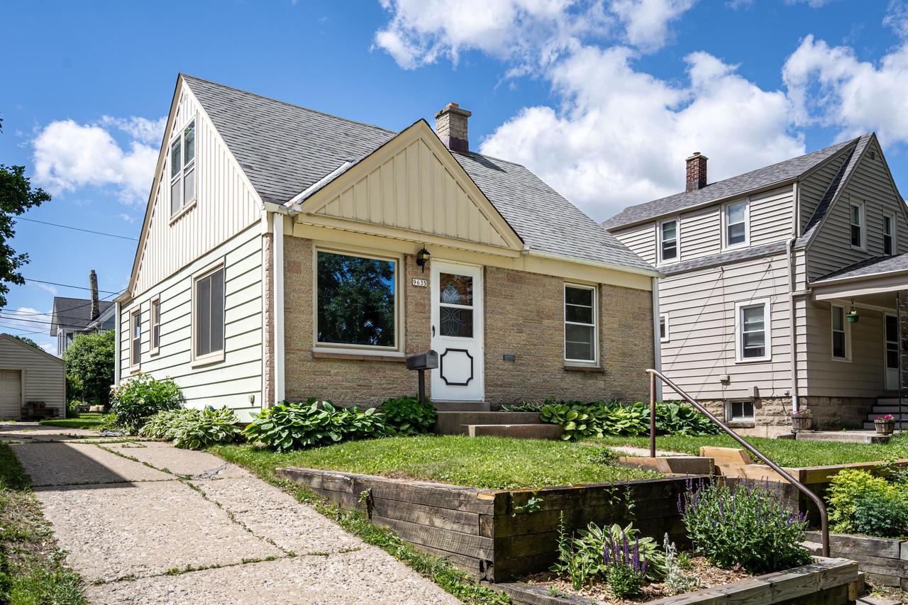 9635 West Grant STREET