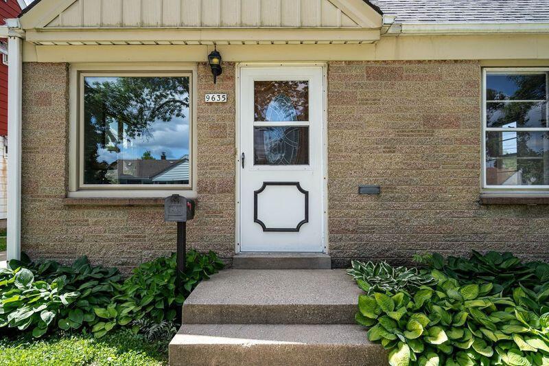 9635 West Grant STREET