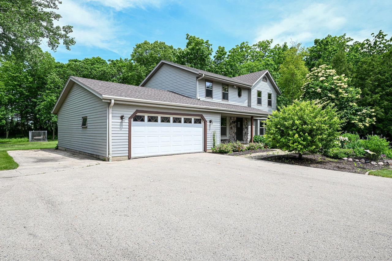 W189S9763 Parker DRIVE