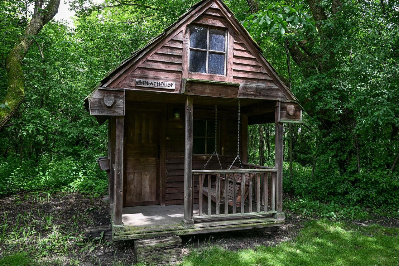 W189S9763 Parker DRIVE