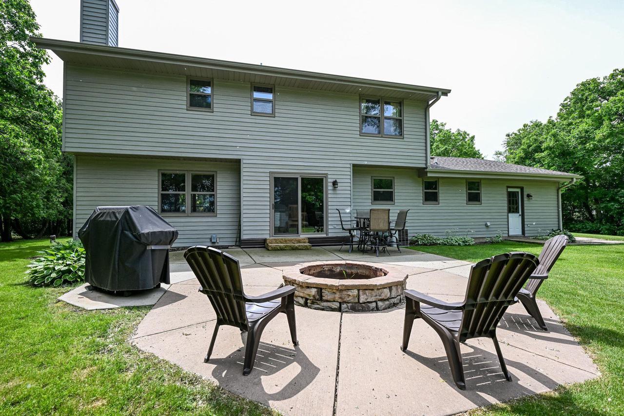 W189S9763 Parker DRIVE